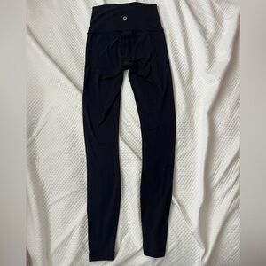 Wunder under lululemon leggings